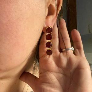 Never Worn!! Holiday Red rhinestone dangle earrings ❤️